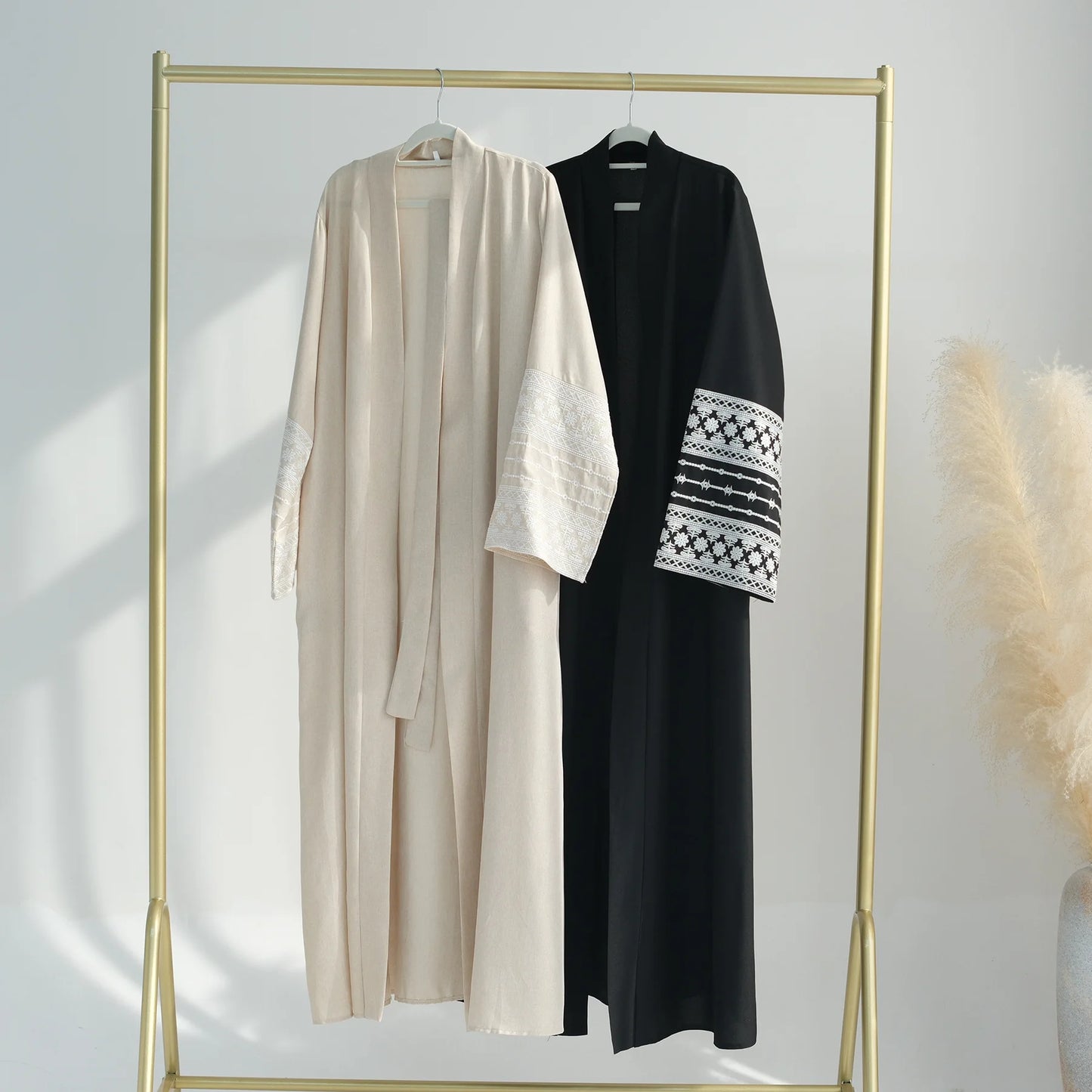 Fashion Embroidery Kimono Oversized Muslim Robe Syari Female Full Length Muslim Outerwear Worship Service Abaya With Belt wy1946